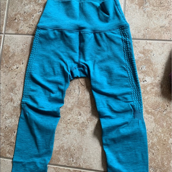 Alphalete Halo Leggings - Picture 1 of 5